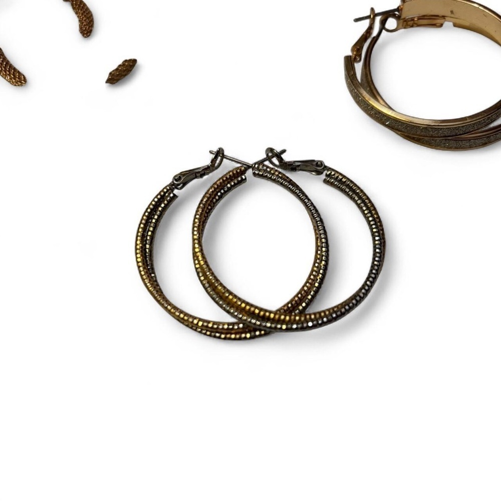 Y2K Hoop Earring Lot Mixed Metal Textured Rhinestone Glitter Statement Jewelry - Picture 5 of 6